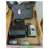 2 VINTAGE CAMERAS