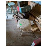 ANTIQUE PIANO STOOL