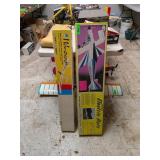 2 VINTAGE MODEL AIRPLANE KITS