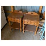 2 MATCHING NIGHTSTANDS