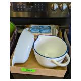 PYREX, FIRE-KING & MORE BAKING DISHES