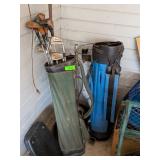 VINTAGE GOLF CLUBS IN BAGS