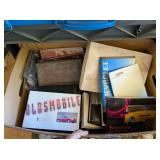 BOX OF VINTAGE CAR MANUALS