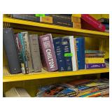 AUTOMOTIVE REPAIR MANUALS - MIDDLE SHELF