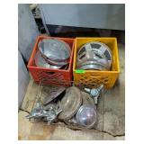 HUBCAPS, CENTER HUBS