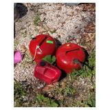 3 GAS CANS
