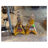 2 - 3 TON JACKSTANDS