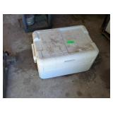 COLEMAN FISHING COOLER/MINNOW BOX/LIVE WELL