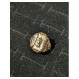10K GOLD CLASS RING - MARKED. SIZE 10