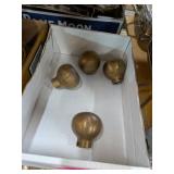 4 BRASS DOOR KNOBS - VINTAGE & HEAVY