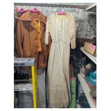 VINTAGE WOMENS DRESS & SLIP