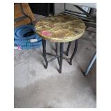 OUTDOOR ROUNDTOP PATIO TABLE