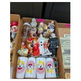 VINTAGE CLOWN FIGURINES & DRINKING GLASSES
