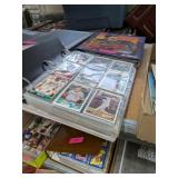 BREWERS TRADING CARDS, YEARBOOKS - VINTAGE