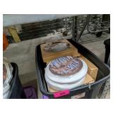 WILDLIFE COLLECTOR PLATES - TOTE FULL