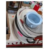 ENAMELWARE ROASTERS & MORE