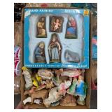 UNOPENED NATIVITY SET & OTHER NATIVITY PIECES
