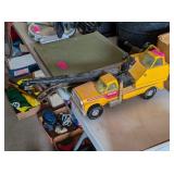 NYLINT VINTAGE TOY CRANE