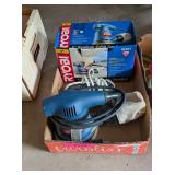 RYOBI 5' SANDER