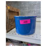 BLUE HALF GALLON STONEWARE CROCK