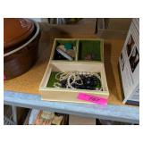 JEWELRY BOX WITH PEARLS & OTHER MISC JEWELRY