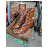 ANTIQUE 1870s WOMENS SHOES