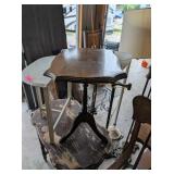 3 - DECORATIVE ENDTABLES/PLANT STANDS