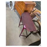 DECORATIVE HALLWAY TABLE