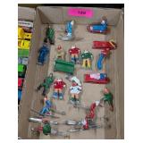 BARCLAY LEAD FIGURINES - WINTER ACTIVITIES