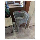GALVANIZED VINTAGE WASHTUB
