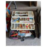 TACKLE BOX - FULL OF LURES & CRANKBAITS