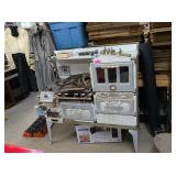ALCAZAR OVEN AND STOVETOP