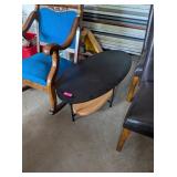 MODERN COFFEE TABLE