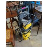 KARCHER 1800 PSI PRESSURE WASHER