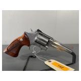 SMITH & WESSON MODEL 66-1 357MAG REVOLVER