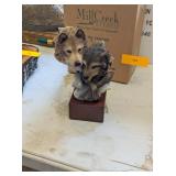 WOLF FACE TO FACE STATUE
