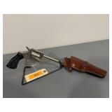 H&R MODEL 930 .22 REVOLVER W/ HOLSTER