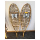 PAIR OF VINTAGE SNOWSHOES - 48IN