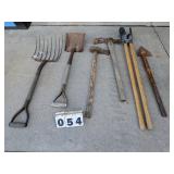 6 Assorted Lawn Tools