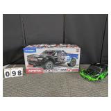 Senton RC Car w/ Extra Body (no charger)
