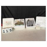 2 Hawthorne Village Light Up Holiday Houses