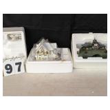 2 Hawthorne Village Light Up Holiday Houses