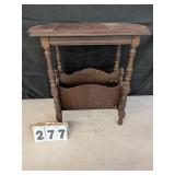 Wooden Mahogany End Table w/ Magazine Rack
