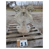28" Tall Concrete Seahorse Statue