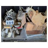 Pallet of Assorted Deer Antlers Aluminum Hands