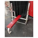 Paramount Flat Bench