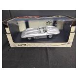 Autoart Corvette Stingray Die-cast Model