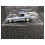 1:18 Scale Model Drag Racing Corvette
