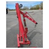 Torin 2-Ton Hydraulic Engine Hoist