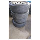 4 General P245/70R17 Tires with Rims